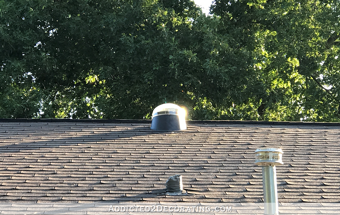 А потом на крыше есть маленький купол
